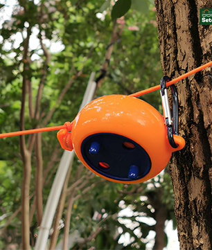 Multi-purpose retractable rope – tidy & practical