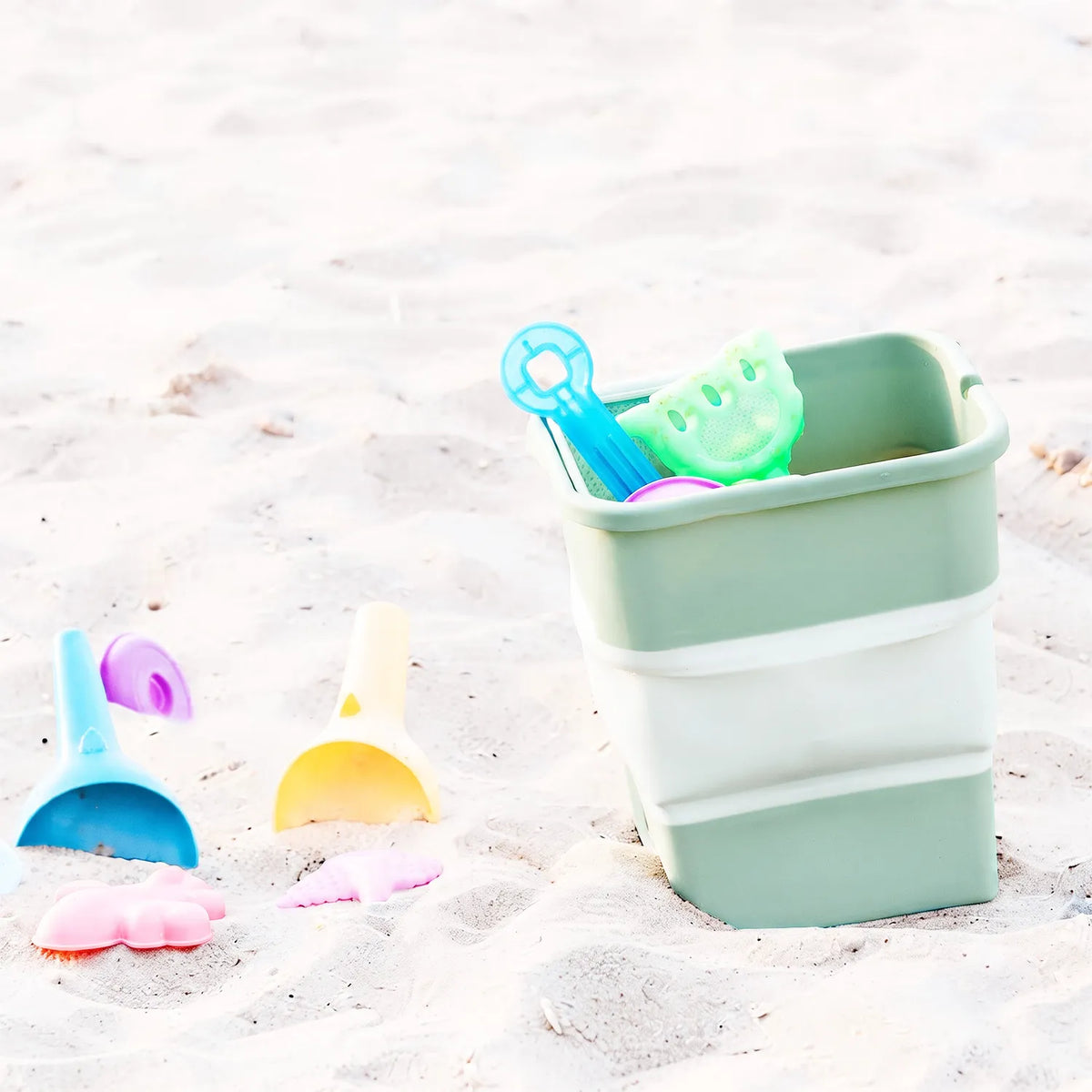 FoldBin Collapsible Car Trash Can