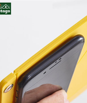 Ultra-slim foldable 'Paper Chair'