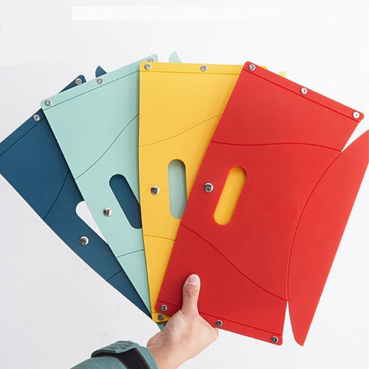 Ultra-slim foldable 'Paper Chair'